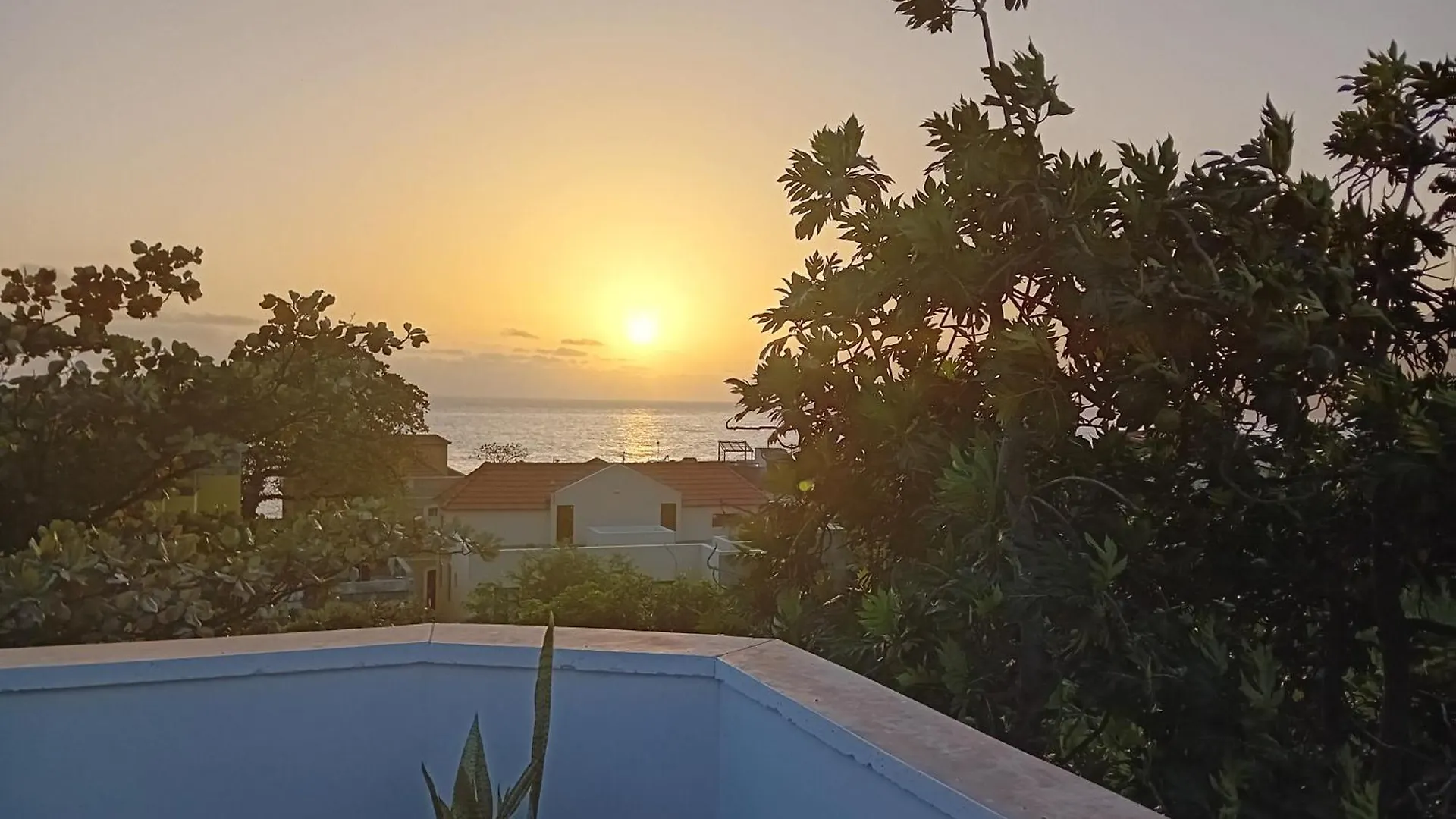 Oasis Paul Residencial Hotel